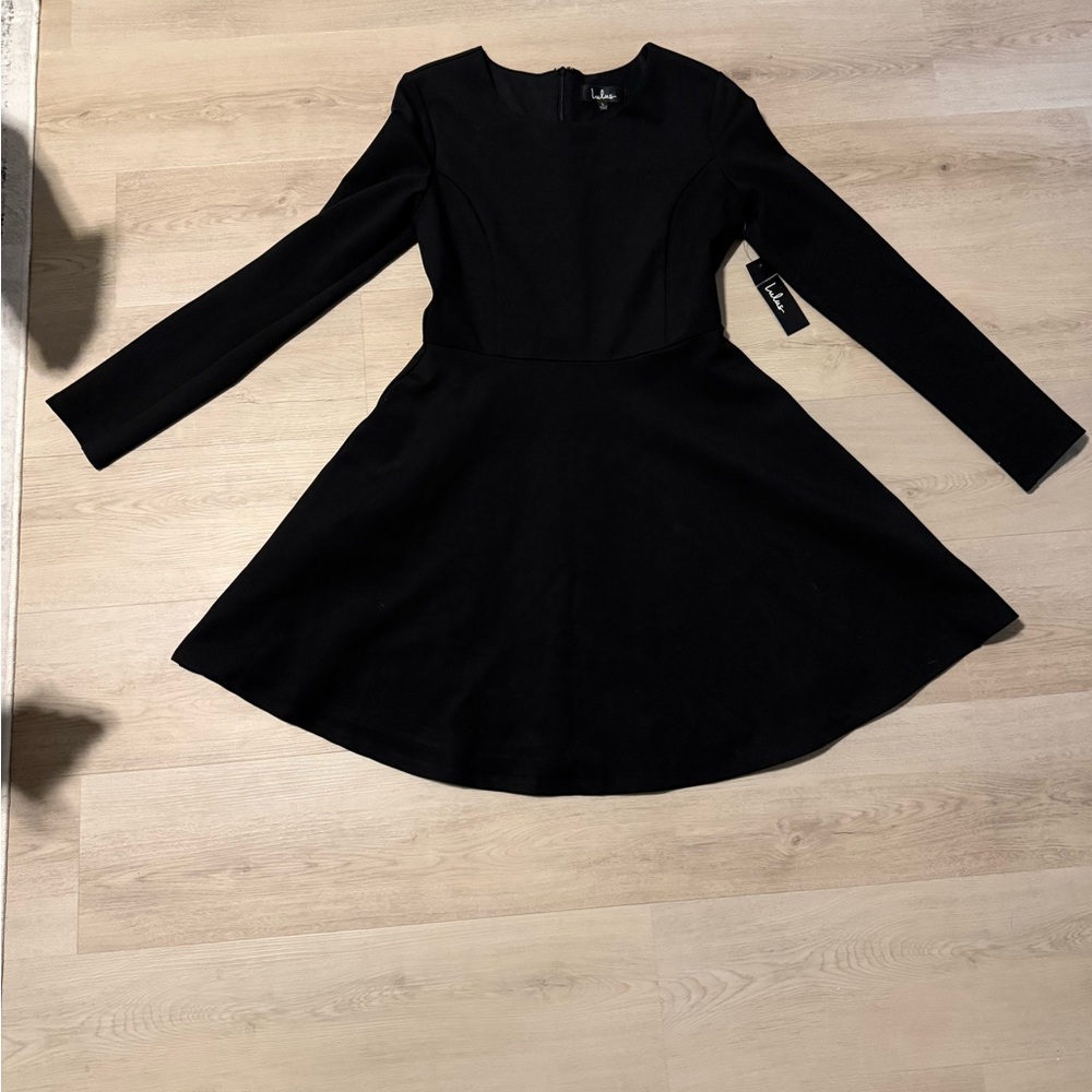 Lulu's Classic Black Long Sleeve Dress